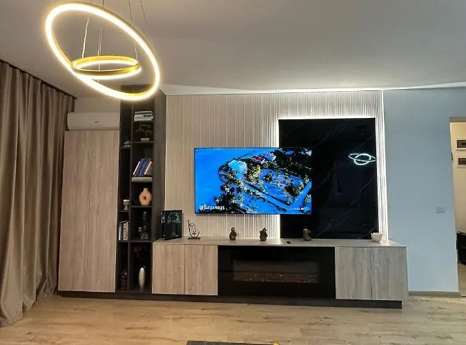 Coresi Mall Luxury Apartments