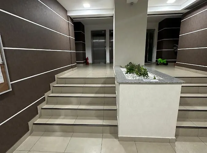 Coresi Mall Luxury Apartments